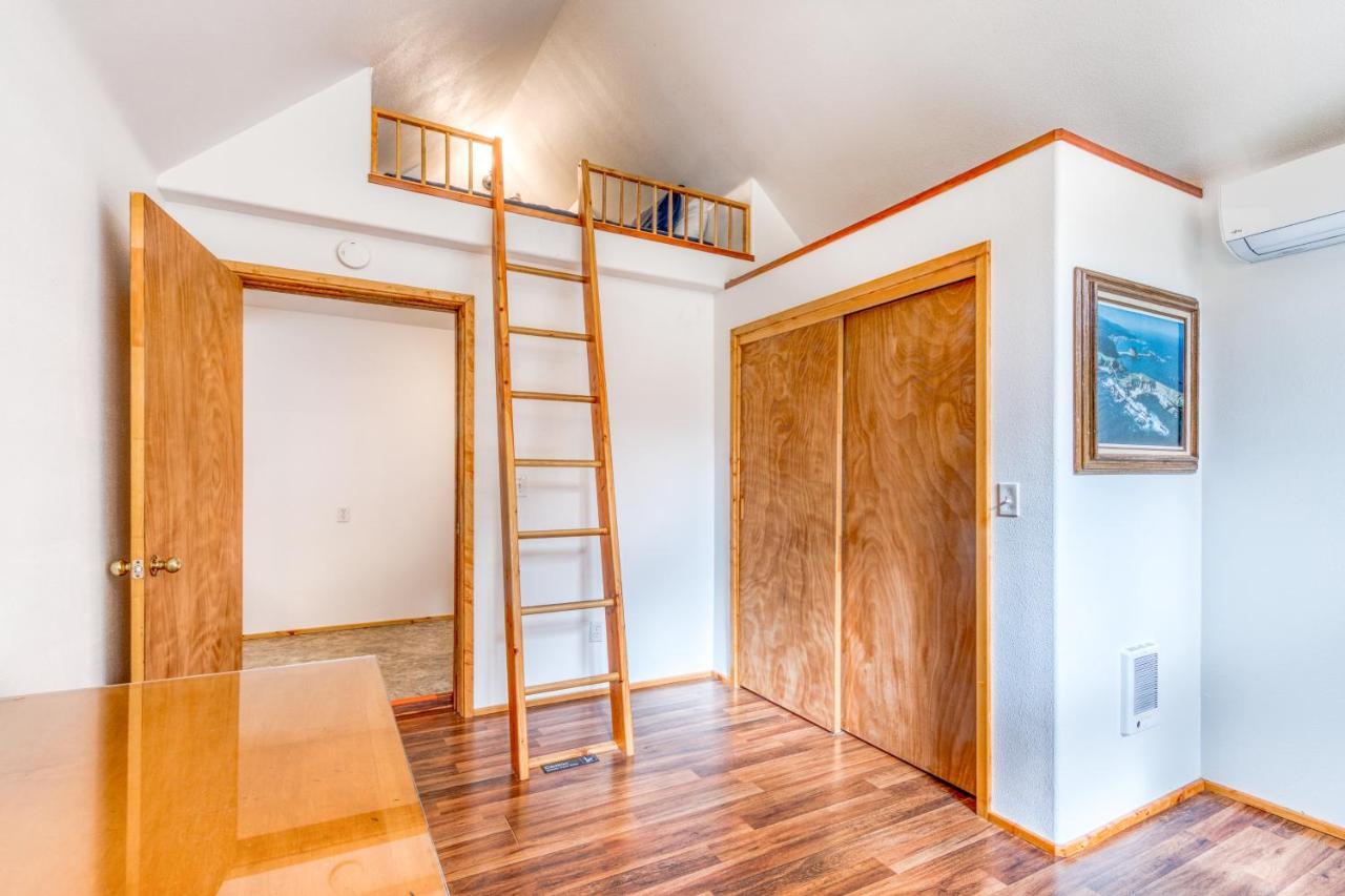 Hats House Coos Bay Ngoại thất bức ảnh