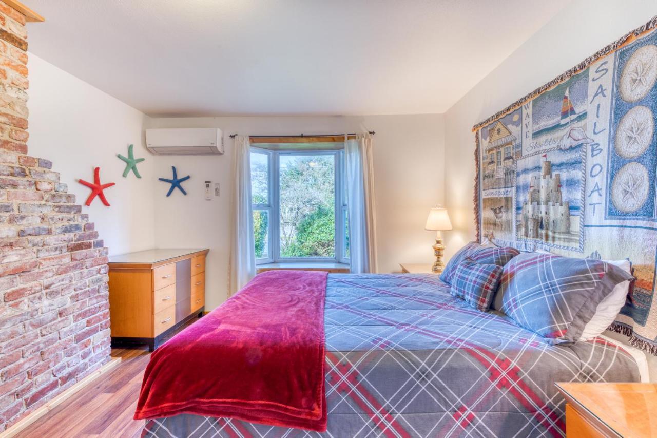 Hats House Coos Bay Ngoại thất bức ảnh